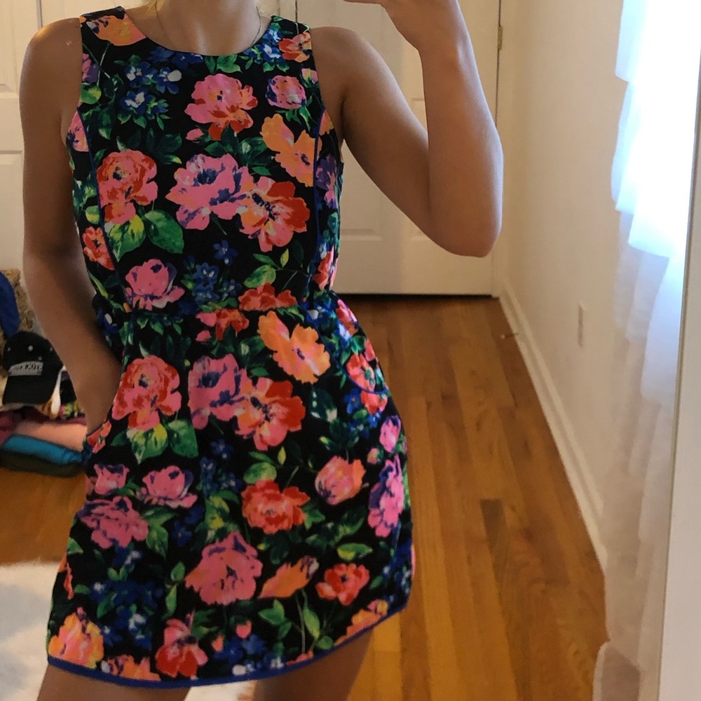 floral dress with pockets!!!